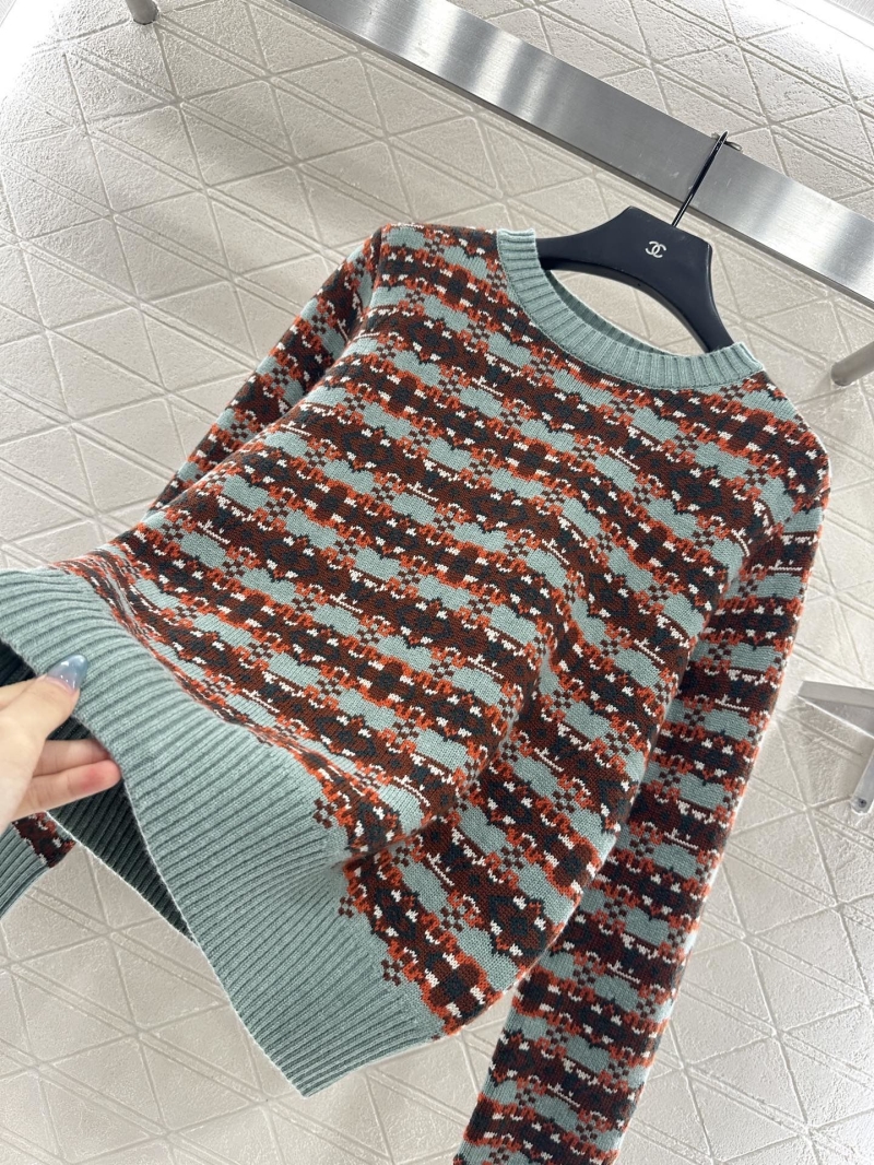 l0vis Vvtt0n sweaters